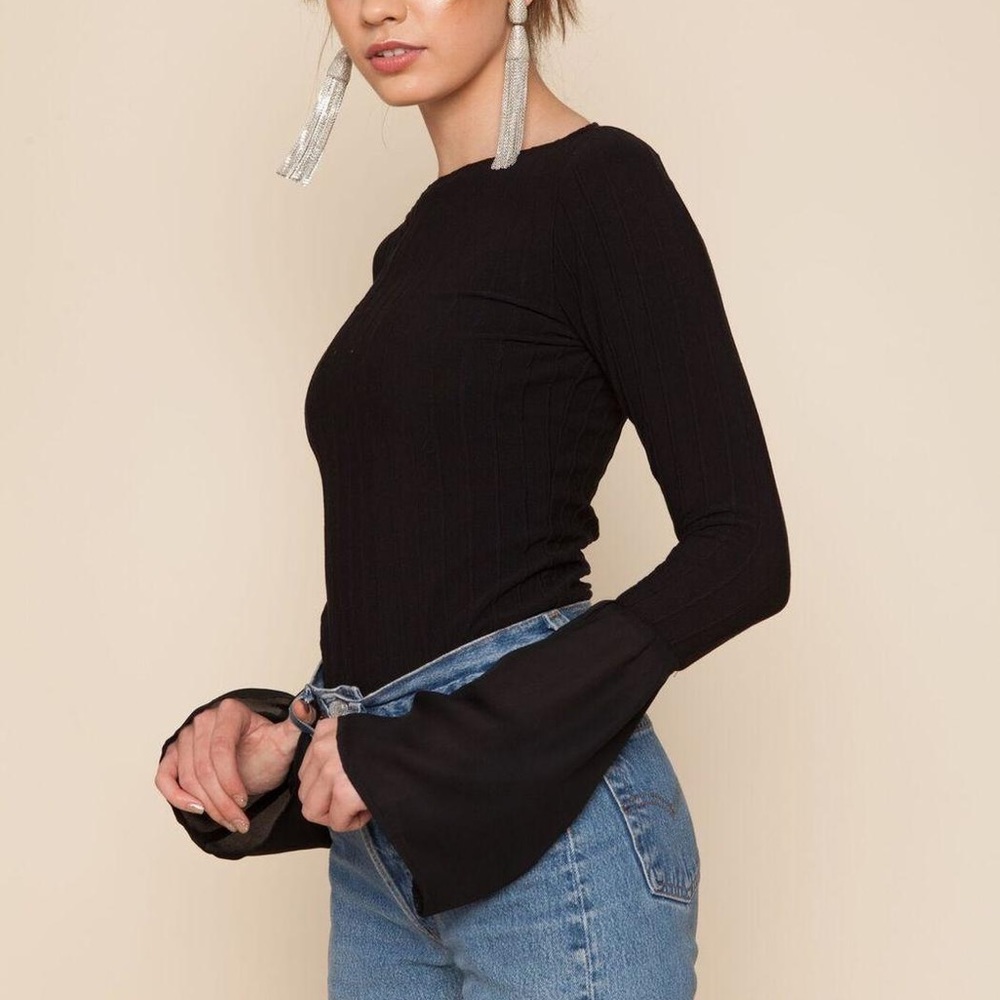 NWT Black Stone Cold Fox bell sleeve top